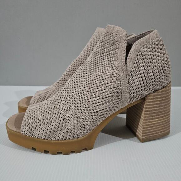 NEW Eileen Fisher Collin Ankle Bootie Peep Toe Block Heel Sandal Blush Knit 10 - Picture 1 of 13